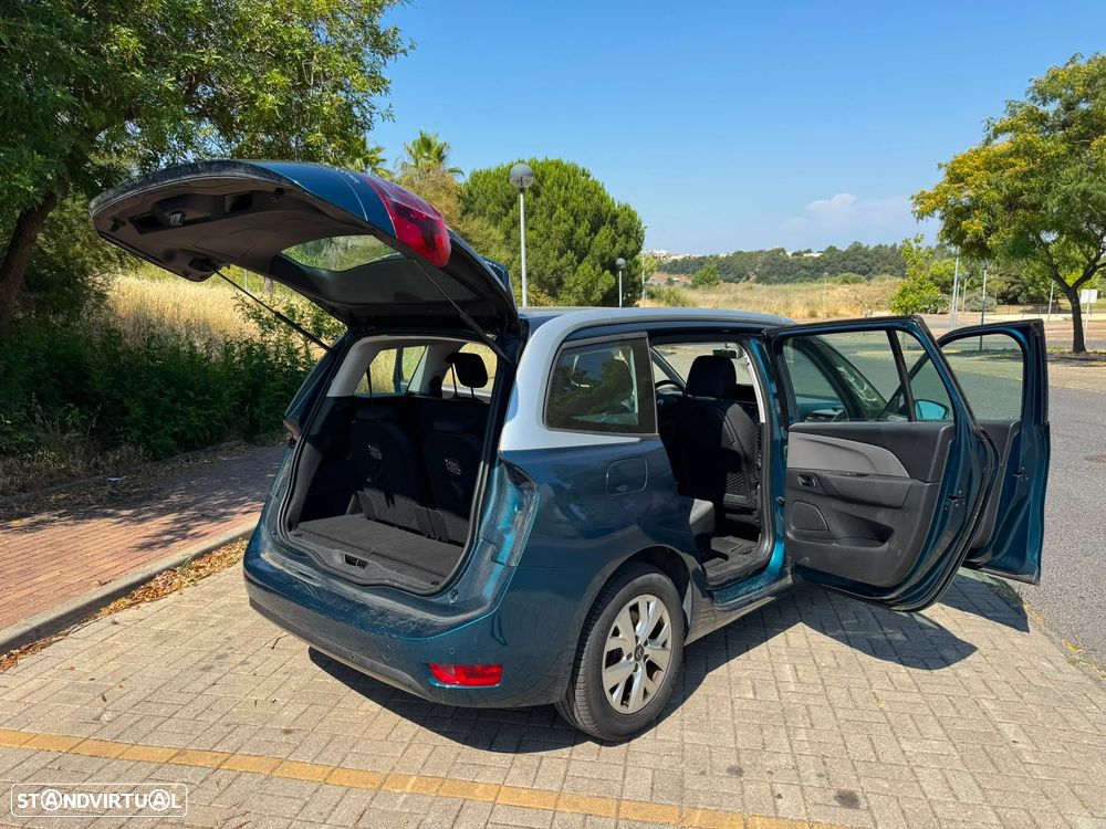 Citroën C4 1.2 PureTech Shine EAT6 - 6