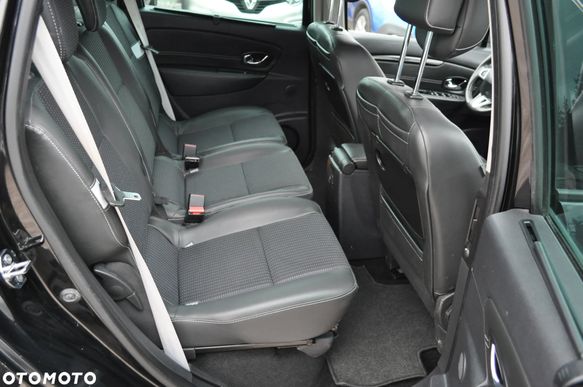 Renault Scenic 1.5 dCi Bose EDC - 18