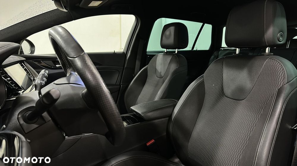 Opel Insignia 1.5 T GPF Elite S&S - 11