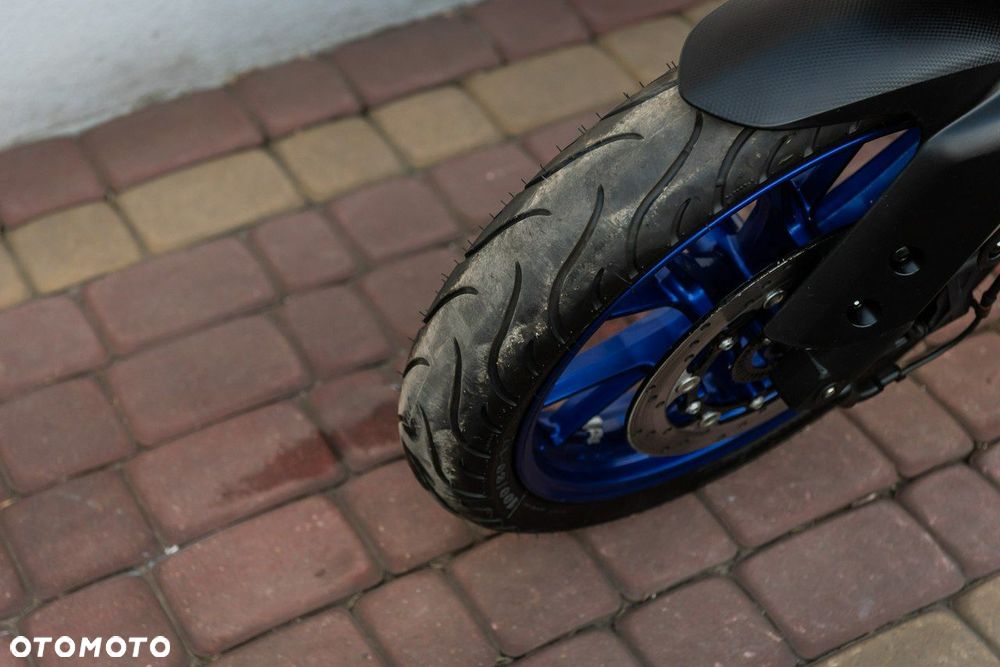 Yamaha MT - 7