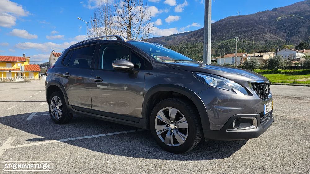 Peugeot 2008 1.5 BlueHDi Signature - 7