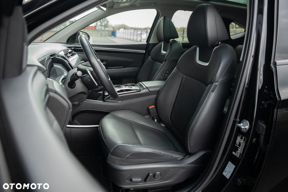 Hyundai Tucson 1.6 GDi 2WD DCT Premium - 24