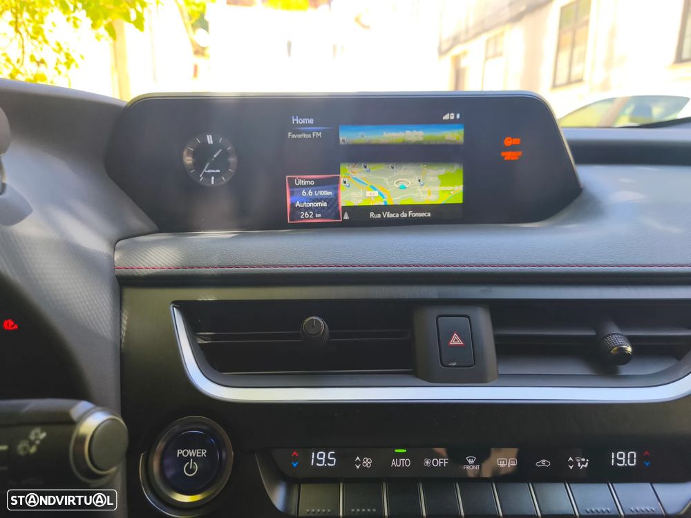 Lexus UX 250h F Sport - 5