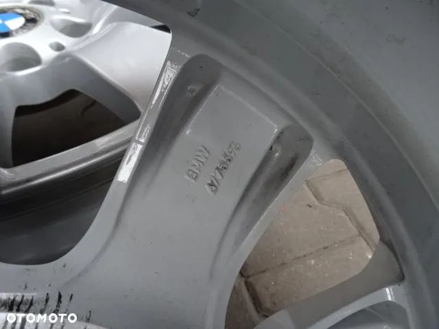 5x120x72,5 8Jx17 ET34 ORYGINALNE BMW - 17