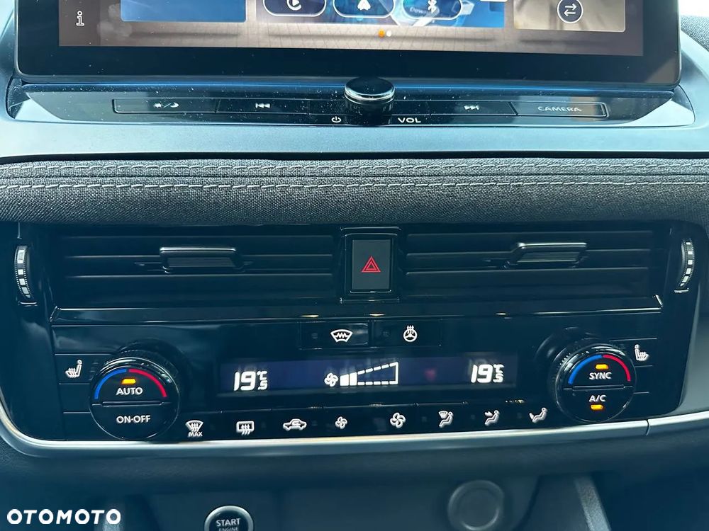 Nissan Qashqai - 15