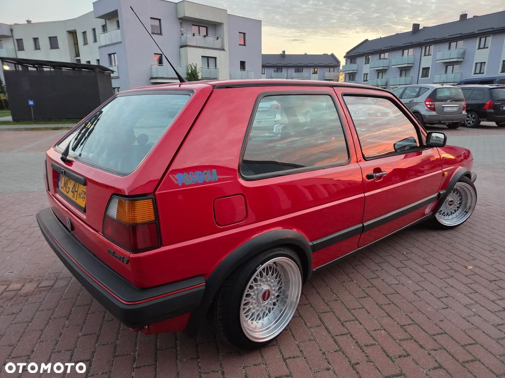 Volkswagen Golf 1.3 - 33