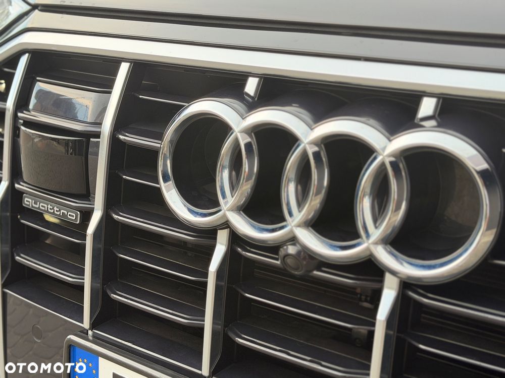 Audi Q7 - 24