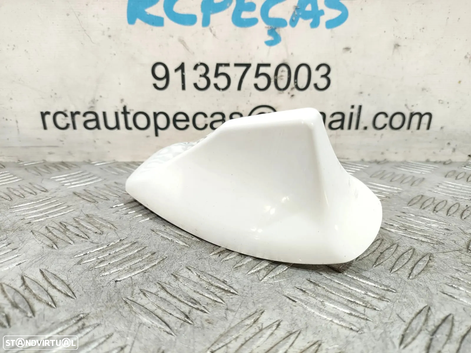Base antena Jaguar XF X250 (2015) - DX23-19C089 DX2319C089 - 5