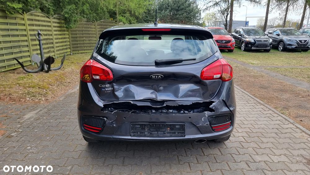 Kia Ceed 1.4 Smart Plus - 15