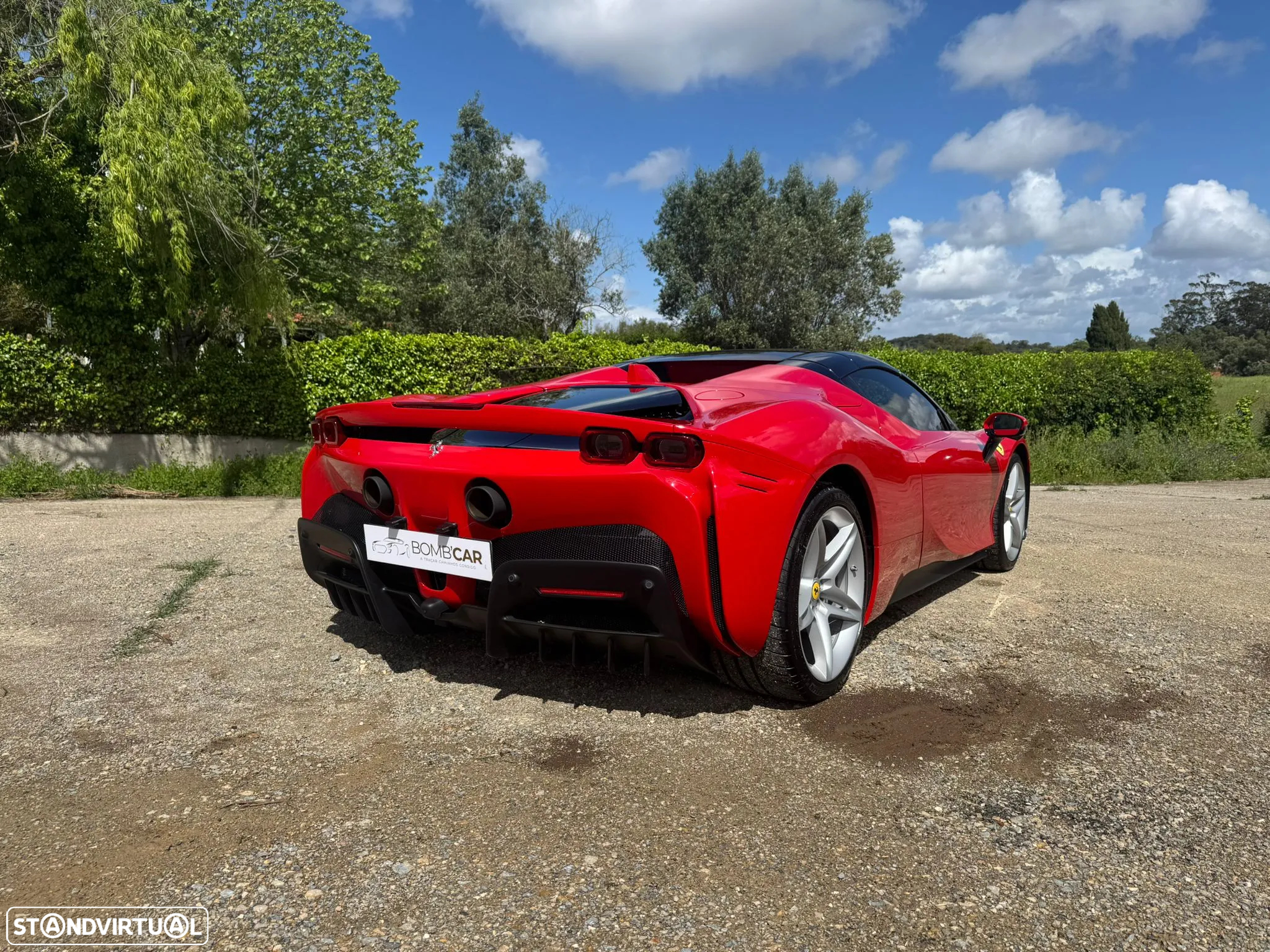 Ferrari SF90 Spider - 25
