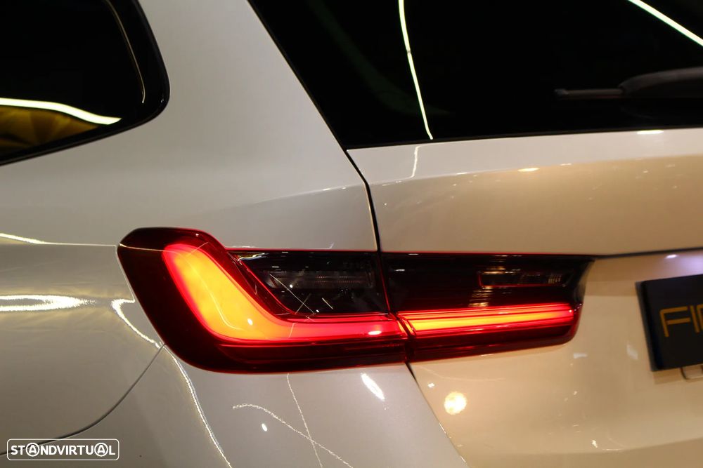 BMW 320 e Line Sport Auto - 11
