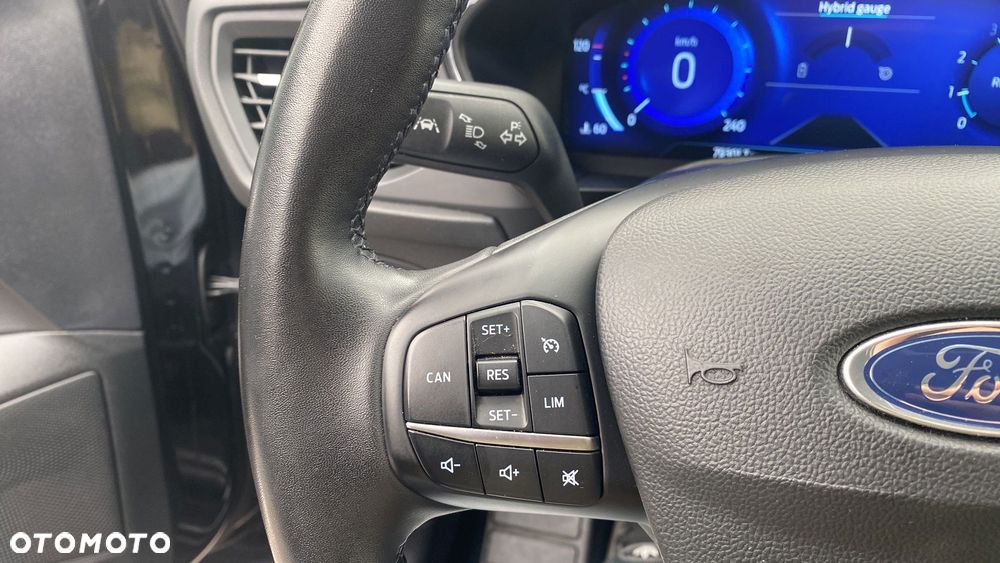 Ford Focus 1.0 EcoBoost mHEV Titanium X - 21