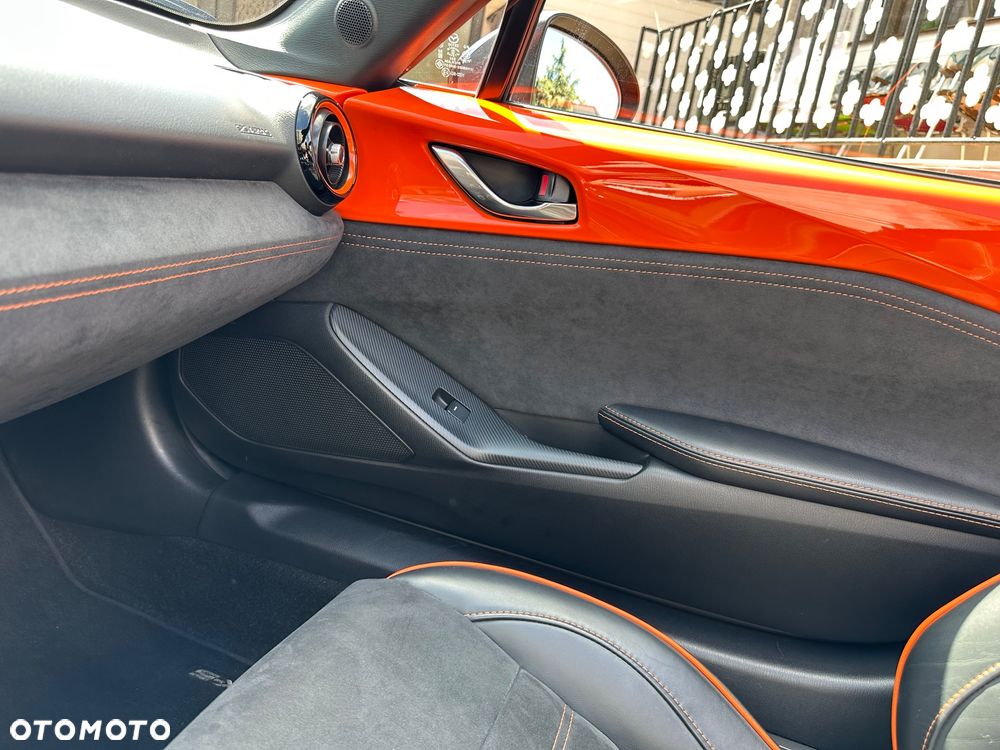 Mazda MX-5 2.0 30th Anniversary - 21