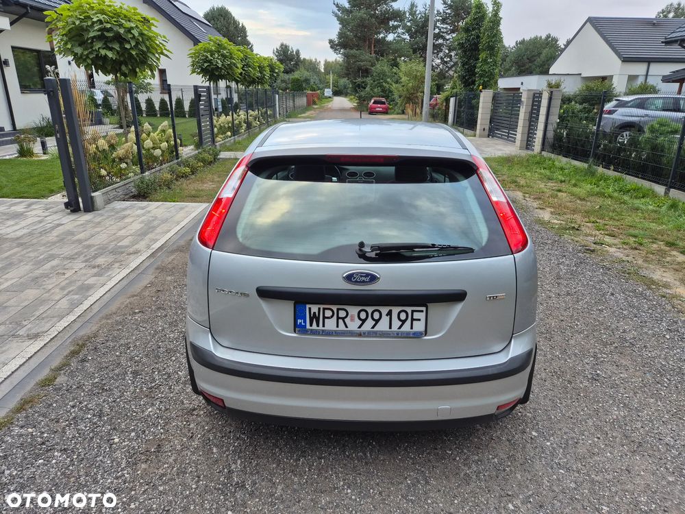 Ford Focus 1.6 TDCi FX - 26