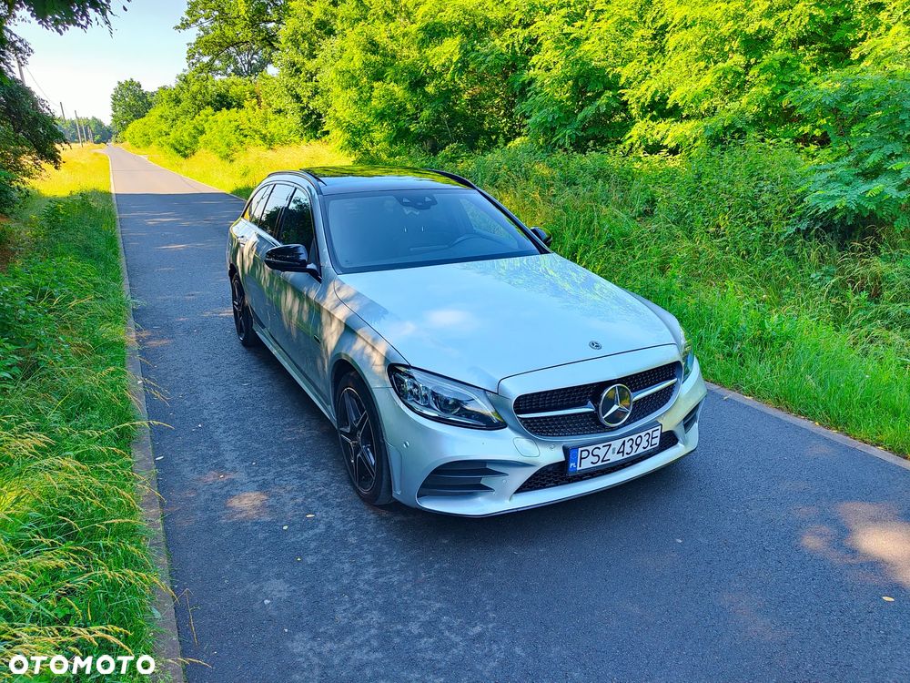 Mercedes-Benz Klasa C 300 de 9G-TRONIC AMG Line - 2