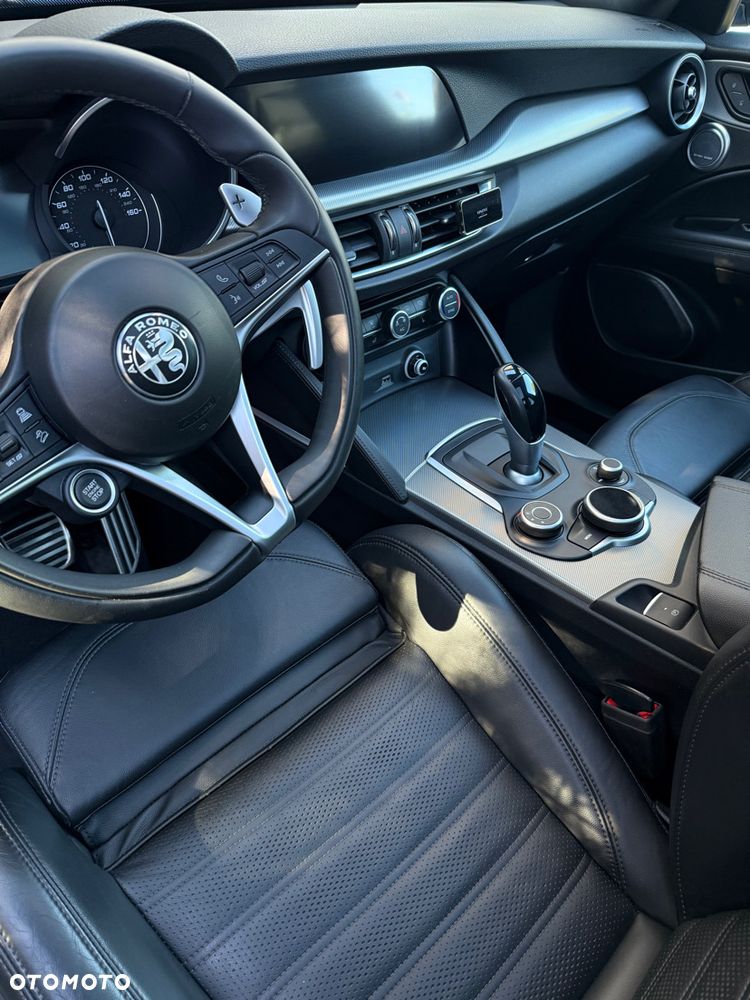 Alfa Romeo Stelvio 2.0 Turbo Veloce Q4 - 5