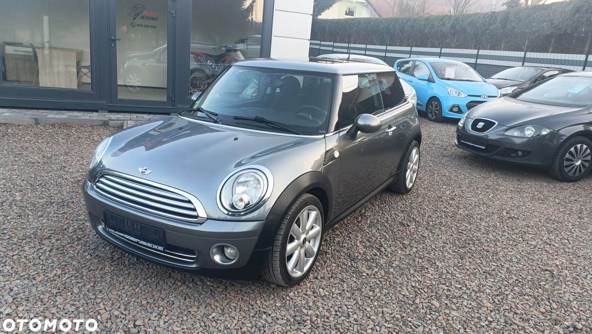 MINI Cooper - 1