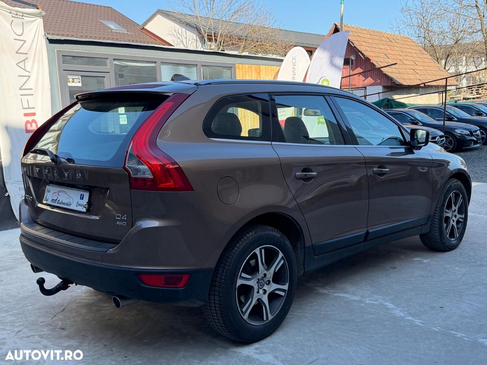 Volvo XC 60 2.4D AWD Aut. - 4