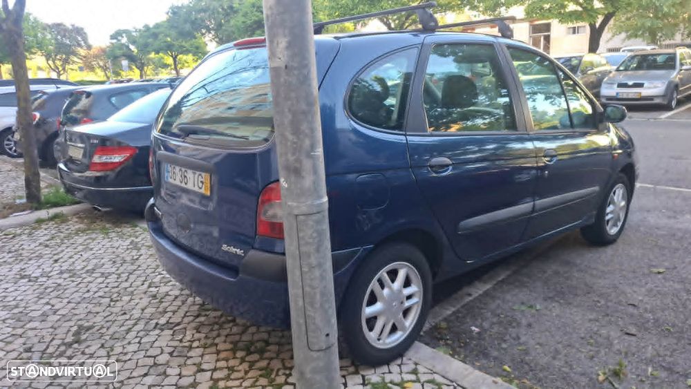 Renault Scénic 1.4 16V - 7