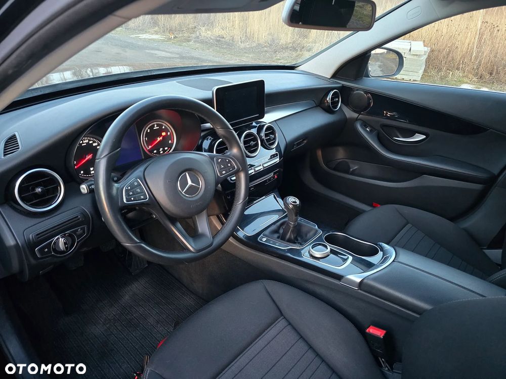 Mercedes-Benz Klasa C 180 (BlueTEC) d Avantgarde - 14