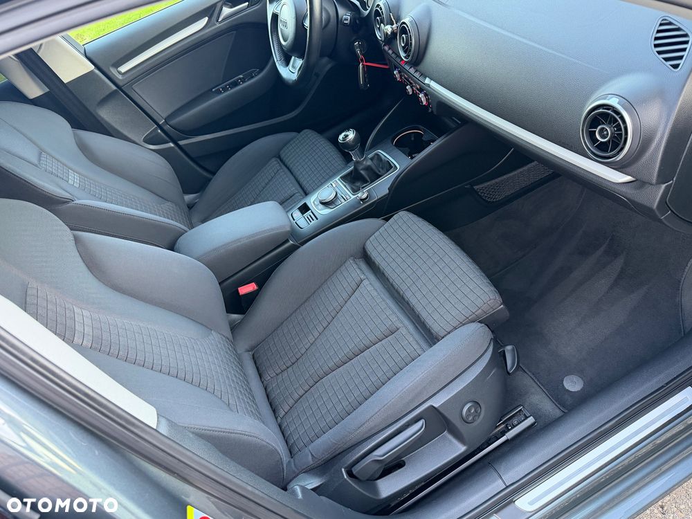 Audi A3 Sportback 1.4 TFSI Ambition - 22