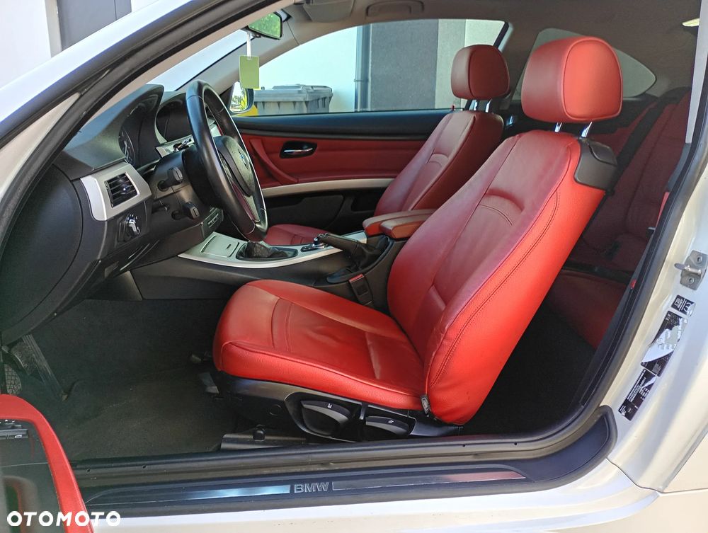 BMW Seria 3 - 18