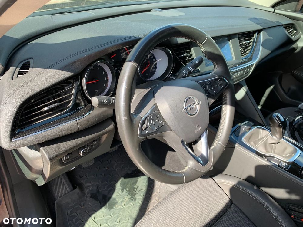Opel Insignia 1.5 T Elite S&S - 12
