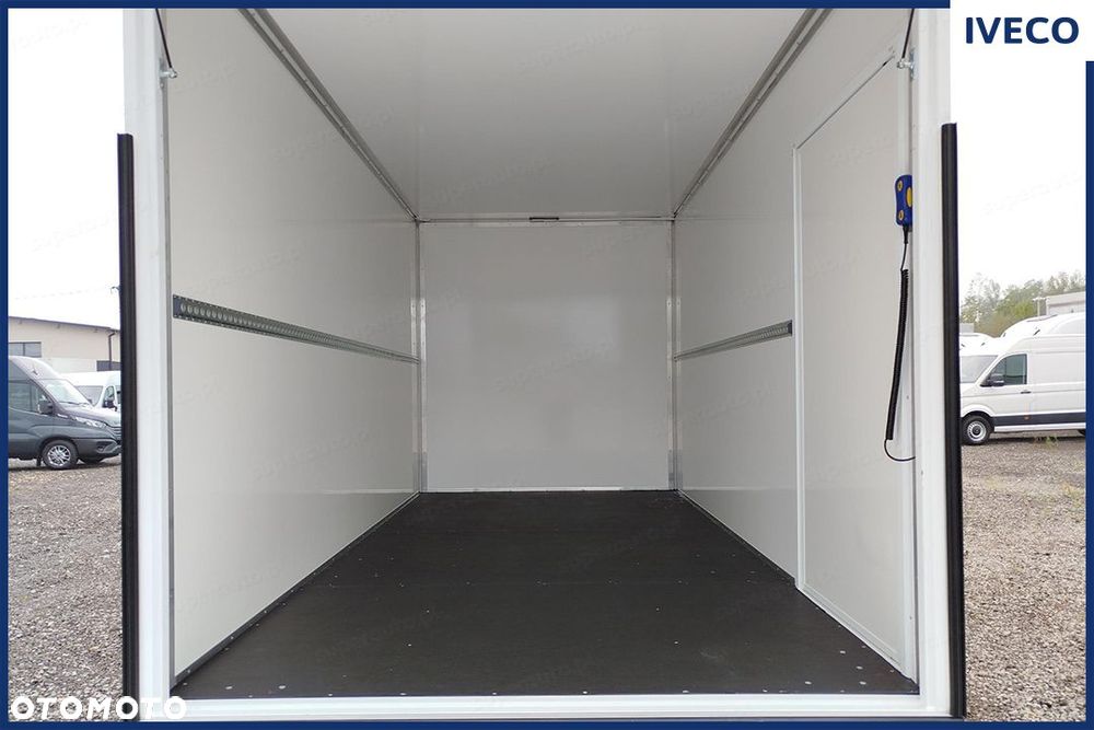 Iveco Daily 35S18 Kontener 8EP + Winda 3.0 180KM - 9