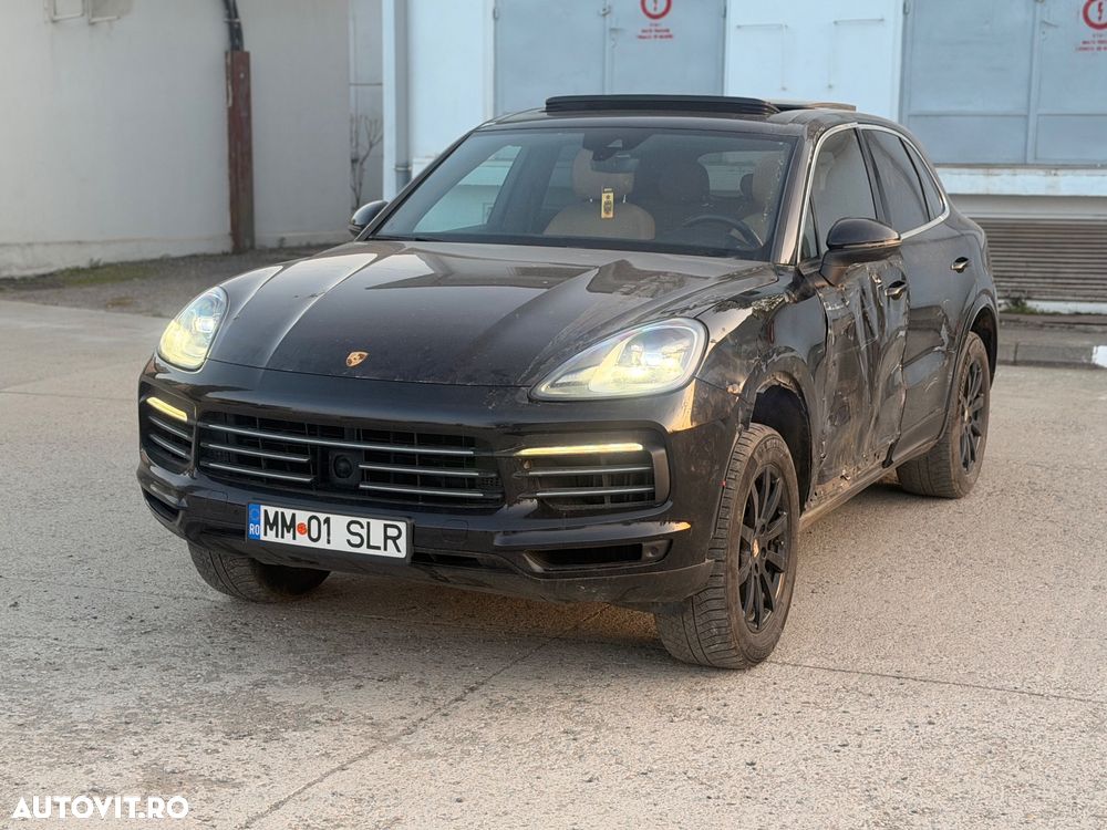 Porsche Cayenne - 9
