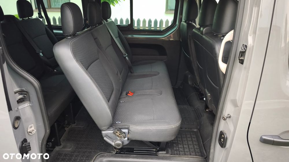 Opel Vivaro L2H1 2,9t Edition Premium - 23