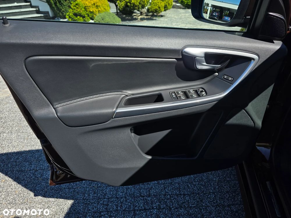 Volvo XC 60 D4 Drive-E Summum - 20