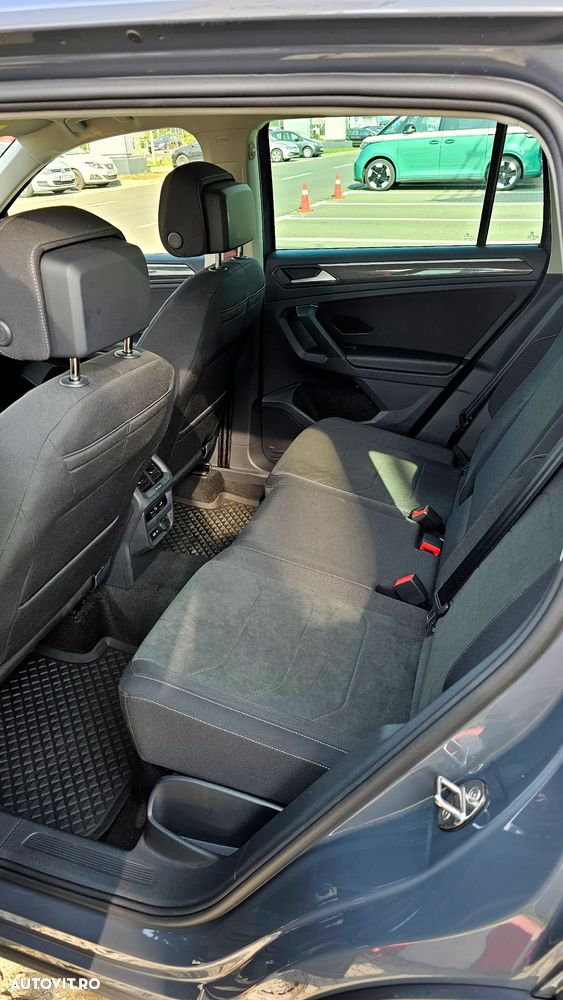 Volkswagen Tiguan ver-1-4-ehybrid-opf-elegance - 23