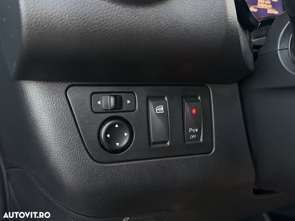 Dacia Spring Expression - 17