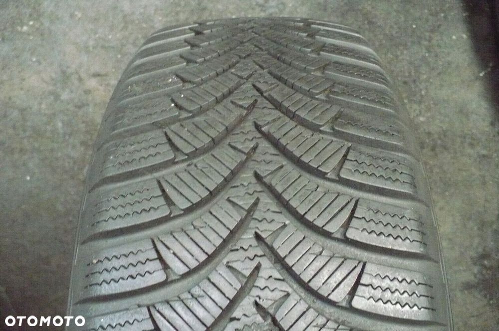 HANKOOK Winter ICept RS2 W452 185/60R15 6,7mm 2018 - 1