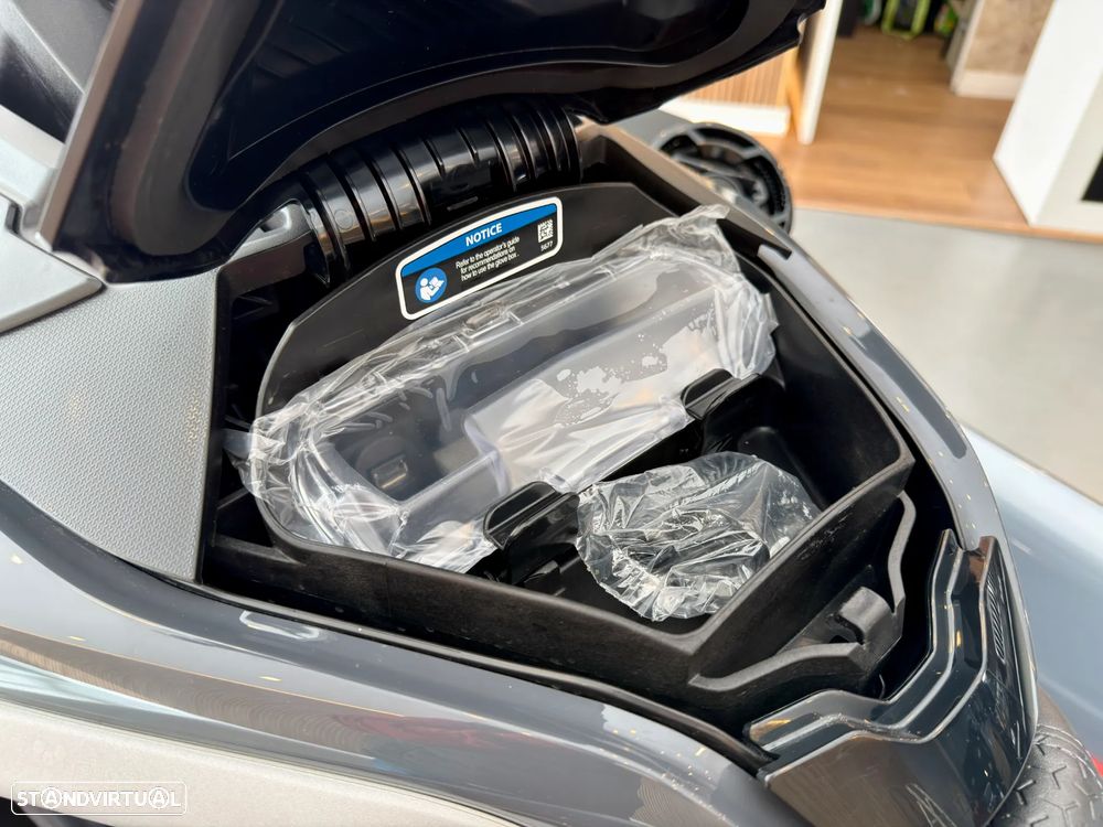 Sea-Doo RXT-X 325 RS - 49