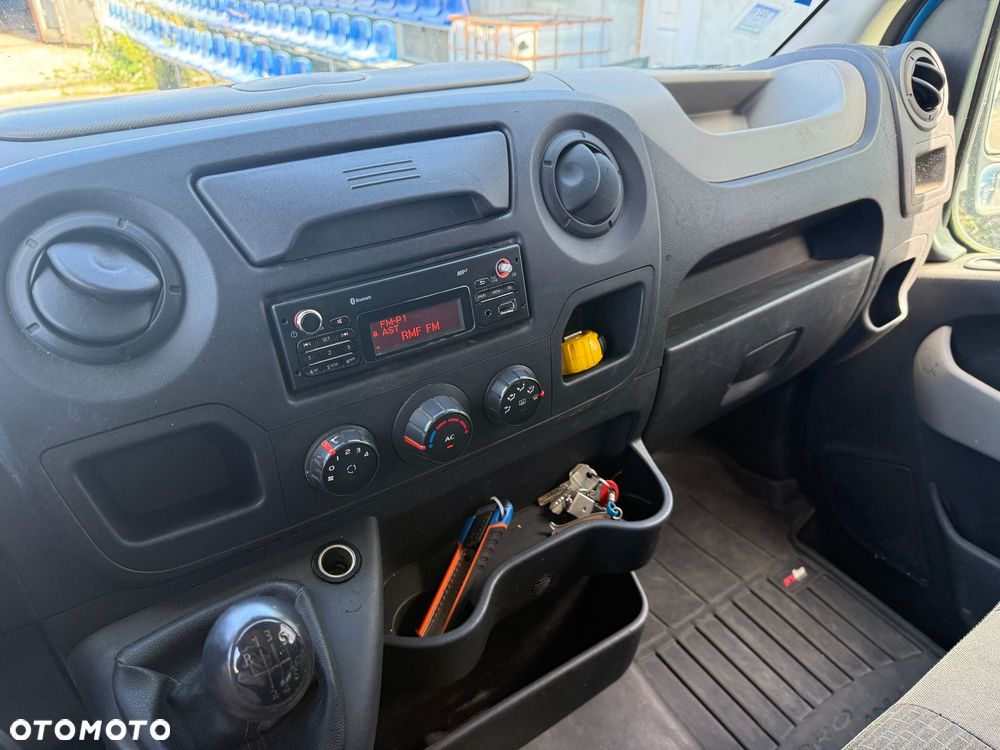 Renault Master - 11