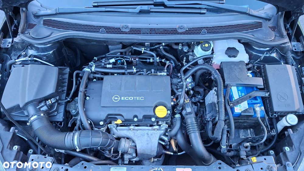Opel Astra 1.4 Turbo Cosmo - 15