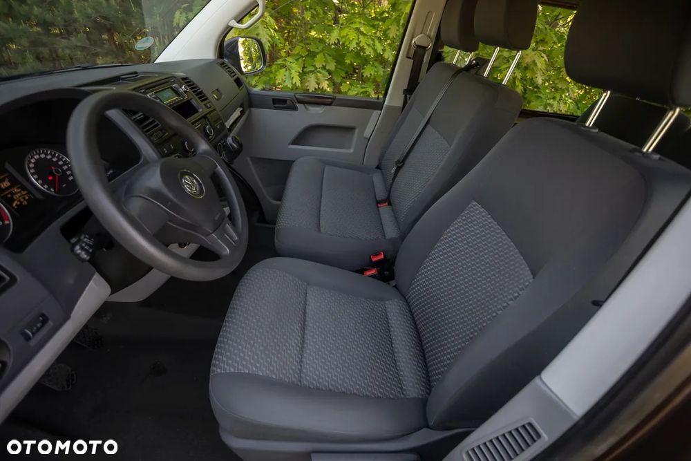 Volkswagen Transporter Lang - 16