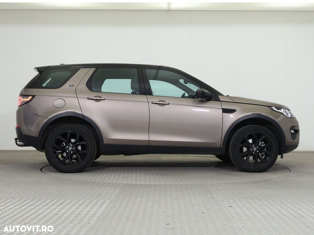 Land Rover Discovery Sport 2.0 l TD4 HSE Luxury Aut. - 5