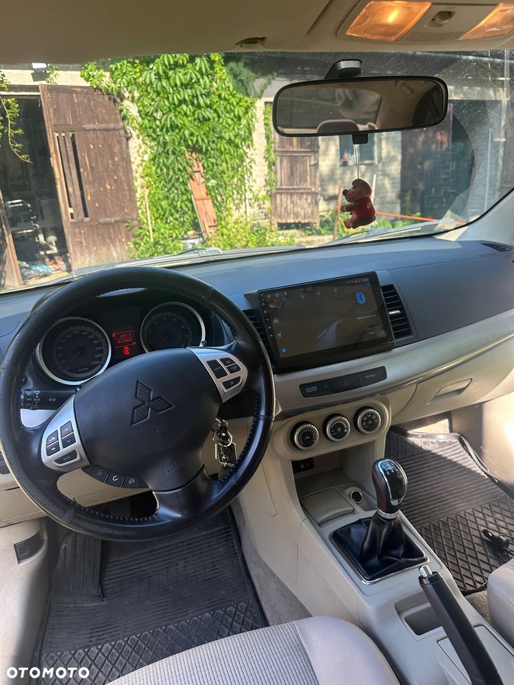 Mitsubishi Lancer 1.8 Intense - 7