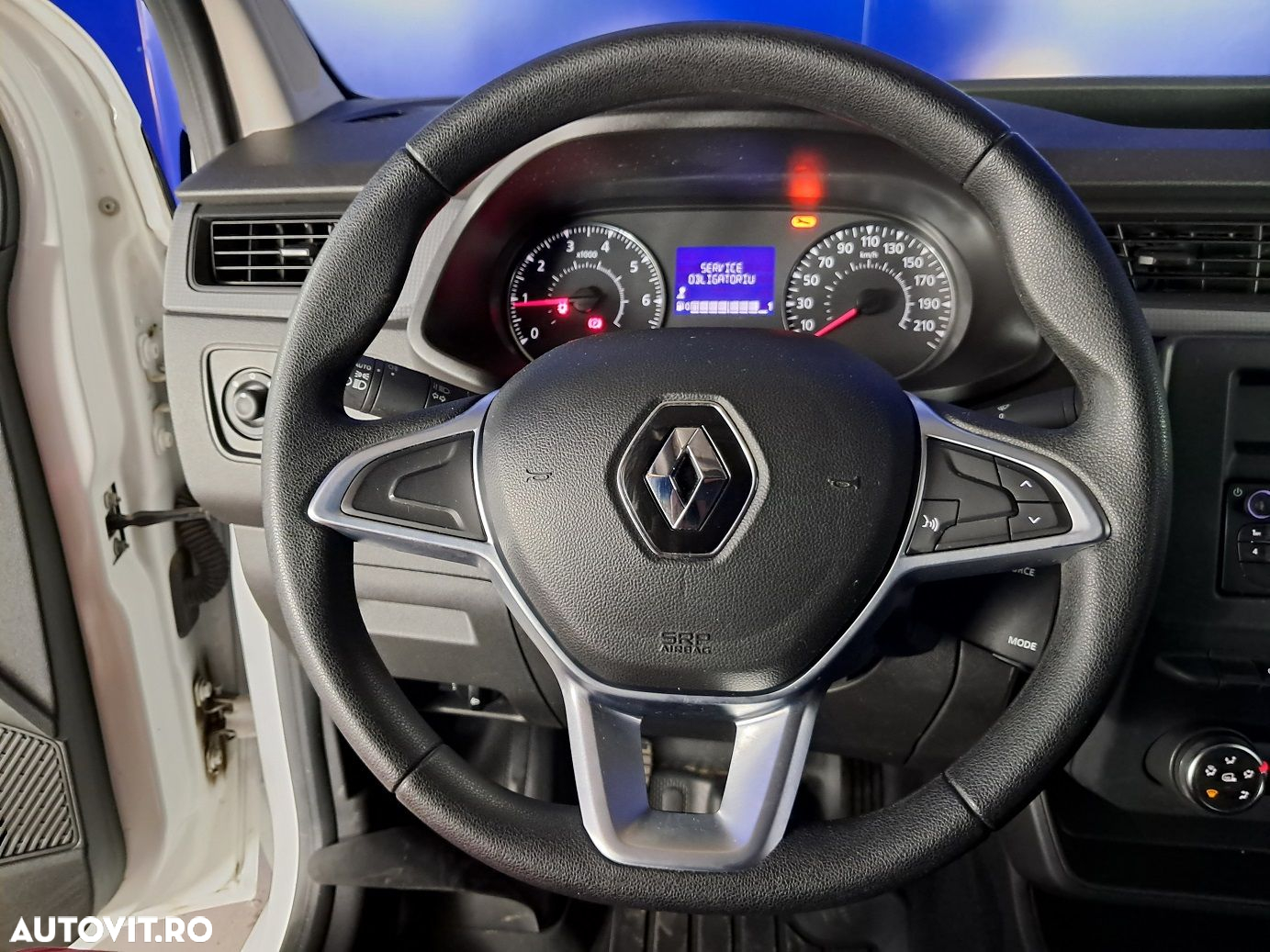Renault Express - 10