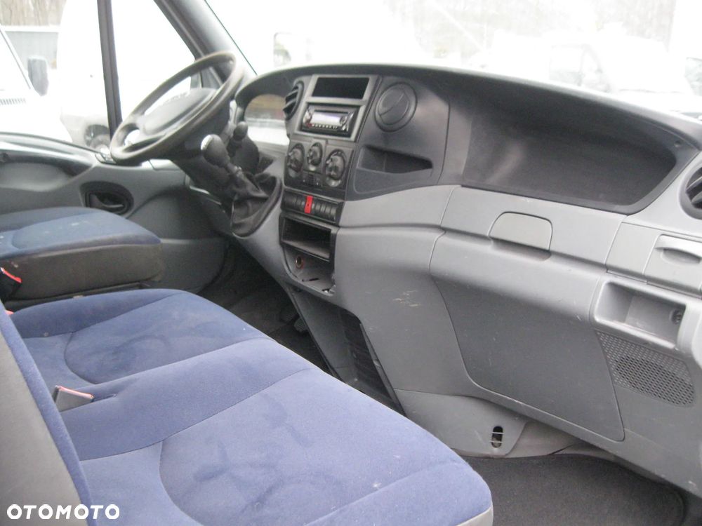 Iveco DAILY 35C. DOKA + WYWROTKA NA 3- STRONY - 9