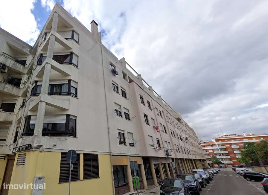 Apartamento T2 com Elevador em Portalegre - Grande imagem: 2/5