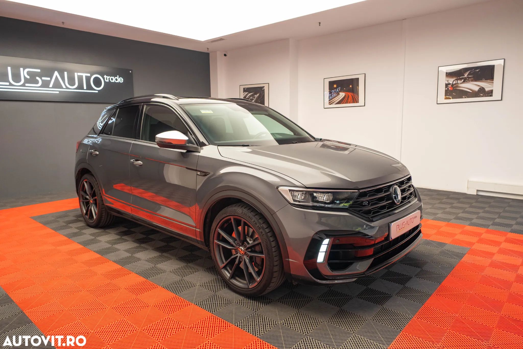 Volkswagen T-ROC 2.0 TSI 4Mot DSG - 1