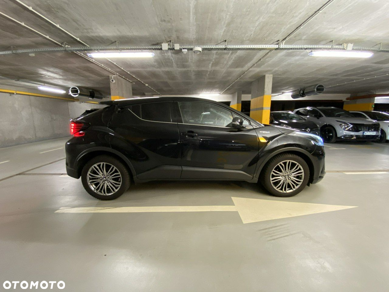 Toyota C-HR - 8