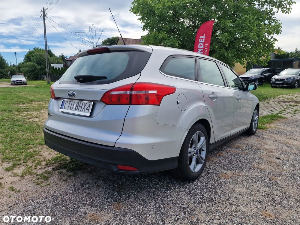 Ford Focus 1.5 TDCi SYNC Edition - 5