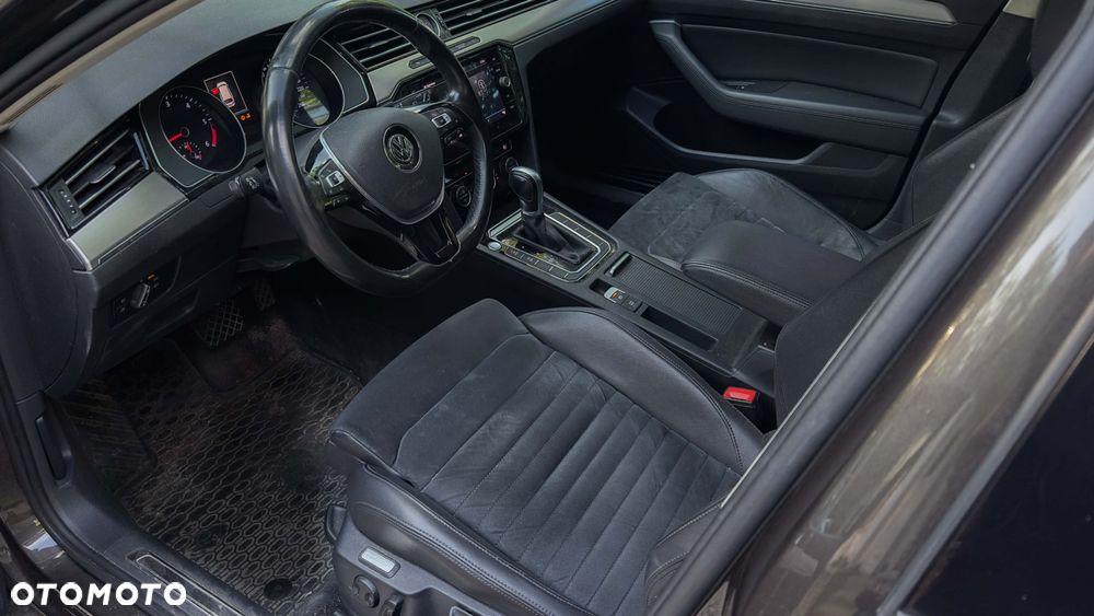 Volkswagen Passat 2.0 TDI BMT Highline DSG - 5
