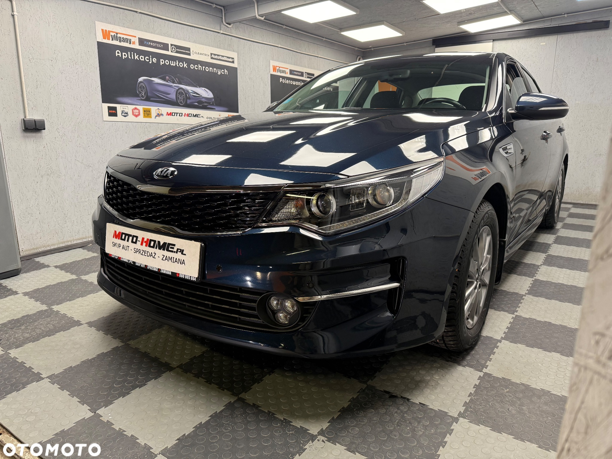 Kia Optima - 25