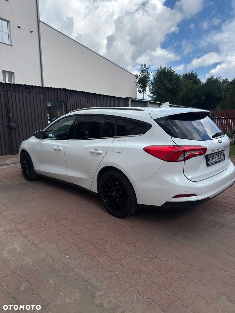 Ford Focus 2019 photo 4