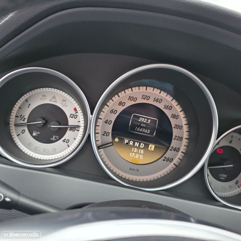 Mercedes-Benz C 200 - 23